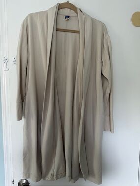 Old Navy Live-In Open-Front Wrap in beige size M